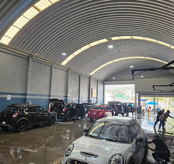 SUV Familiar